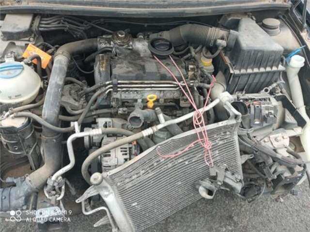 Foto 3ª: Volante Motor Skoda Fabia 1.4 STYLE [1.4 LTR. - 59 KW TDI] [BNY]