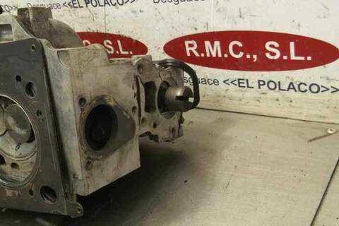 Foto 4ª: Culata Renault Megane 1.9 DCI DIESEL BERLINA 120CV 88KW II BERLINA 3P [F9Q B8] (2004)