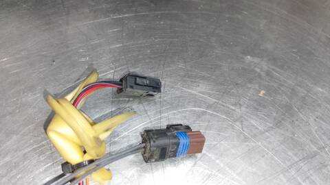 Foto 4ª: Retrovisor Derecho Peugeot 308 CONFORT 90CV 66KW [9HX] (2010)