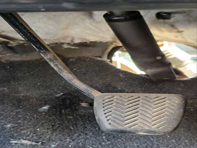 Pedal Freno Toyota Avensis ADVANCE 126CV 93KW