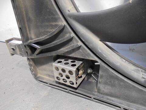 Foto 3ª: Electroventilador Nissan Qashqai ACENTA 106CV 78KW [K9K] (2008)