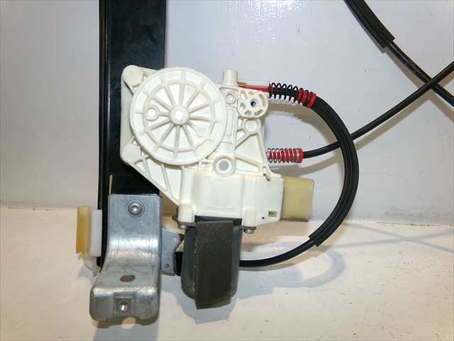 Foto 2ª: Elevalunas Eléctrico Trasero Izquierdo Ford S Max 2.0 TDCI 2006-2015 [QXWB] (2008)