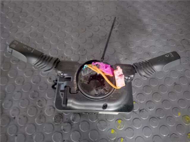 Foto 2ª: Mando Multifuncion Opel Zafira 1.9 ENJOY [1.9 LTR. - 110 KW 16V CDTI CAT (Z 19 DTH - LRD)]