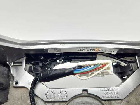 Foto 4ª: Volante Honda Crv 2.0 E-CVT HYBRID RT5) 215CV 158KW V RW_ RT_) [LFB1] (2023)