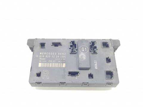 Foto 3ª: Centralita Puerta Delantera Izquierda Mercedes Vito 115 CDI COMPACTO 639.601) 57CV 42KW [646982] (2004)