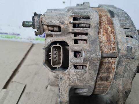 Foto 2ª: Alternador Mitsubishi Montero 3.2 DI-D CAT 165CV 121KW [4M41] (2003)