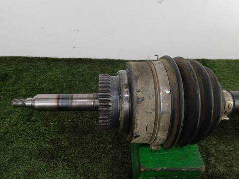 Foto 2ª: Transmision Delantera Izquierda Ssangyong Rexton 2.0 XDI A LAS 4 RUEDAS 155CV 114KW [671960 - 671.960] (2014)