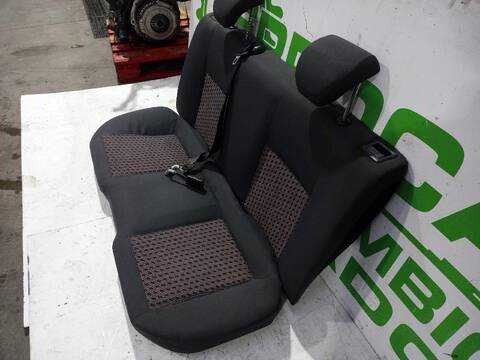 Foto 3ª: Asientos Traseros Seat Ibiza EMOCION 60CV [CGPB] (2008)