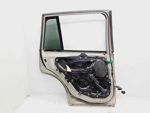 Foto 2ª: Puerta Trasera Izquierda Ford Fusion AMBIENTE 68CV 50KW [F6JA] (2004)
