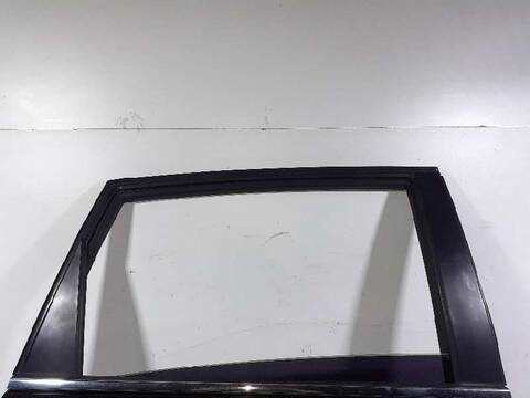 Foto 3ª: Puerta Trasera Derecha Chevrolet Captiva 2.0 VCDI LT 150CV 110KW [Z20S] (2006)