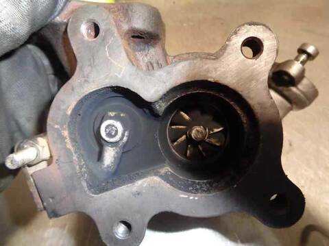 Foto 4ª: Turbocompresor Peugeot 206 X-LINE BERLINA 68CV 50KW [8HX] (2004)