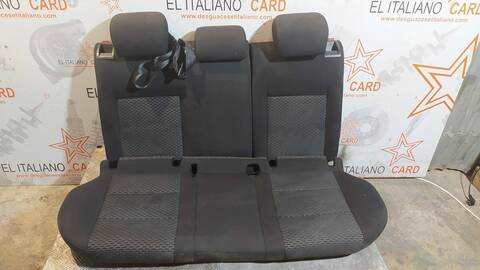 Asientos Traseros Volkswagen Golf ADVANCE 105CV 77KW