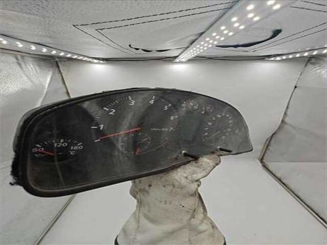 Foto 3ª: Cuadro de Instrumentos Audi A4 2.6 [2.6 LTR. - 110 KW V6 CAT (ABC)]