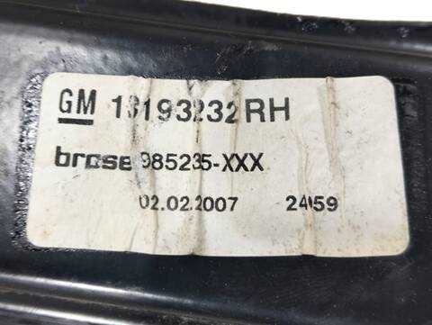 Foto 2ª: Elevalunas Eléctrico Delantero Derecho Opel Astra ENJOY 1 16V 140CV [Z18XER] (2006)