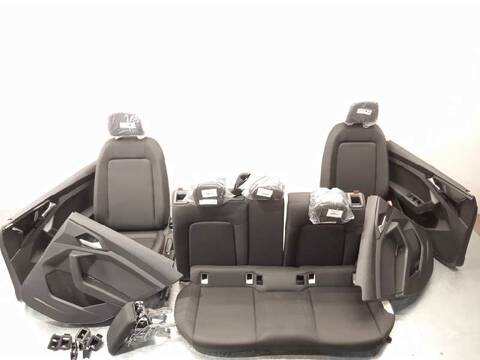 Asientos Traseros Audi A1 30 TFSI BLACK LINE 116CV 85KW
