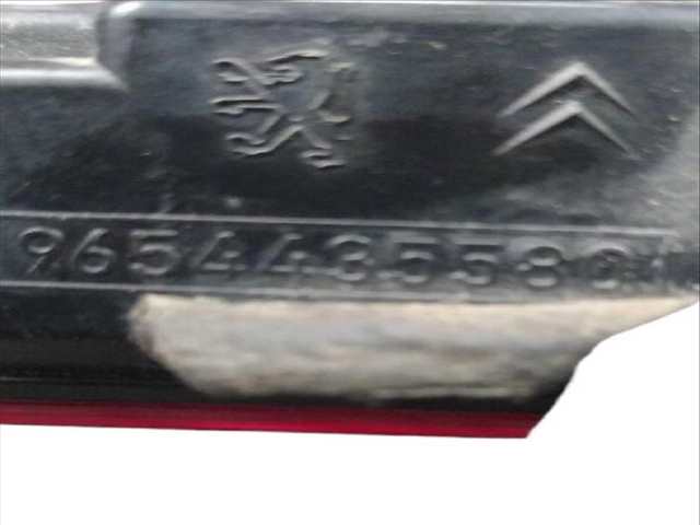 Foto 3ª: Luz Central de Freno Citroen C4 1.6 HDI 109CV (2006)