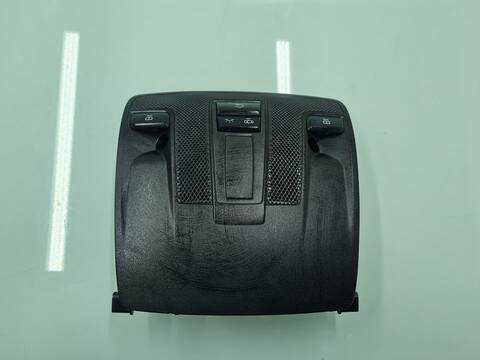 Foto 1ª: Luz Interior Mercedes Clase A 140 A 45 AMG 4-MATIC 176.052) 381CV 280KW [133980] (2017)