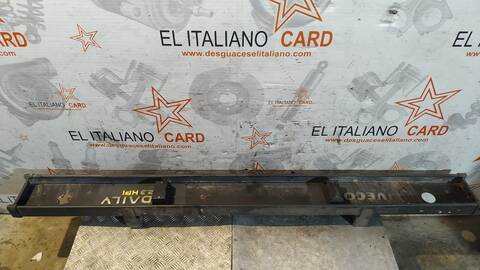 Foto 2ª: Paragolpes Trasero Iveco Daily EINZELKABINE 35 C... RADSTAND 3000 126CV 93KW [F1AE0481E4] (2012)