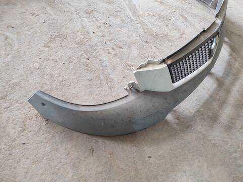 Foto 2ª: Rejilla Delantera Renault Mascott VERSION INDEFINIDA (2004)