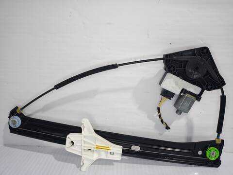 Foto 2ª: Elevalunas Manual Trasero Izquierdo Volkswagen Touran ADVANCE BMT 110CV 81KW [CRKB] (2016)