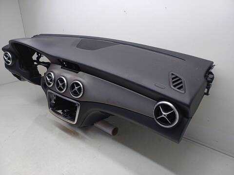 Foto 3ª: Kit Airbag Mercedes Clase CLA 200 1.6 G 156CV 115KW 117.943 SHOOTING BRAKE X117) [270910] (2018)