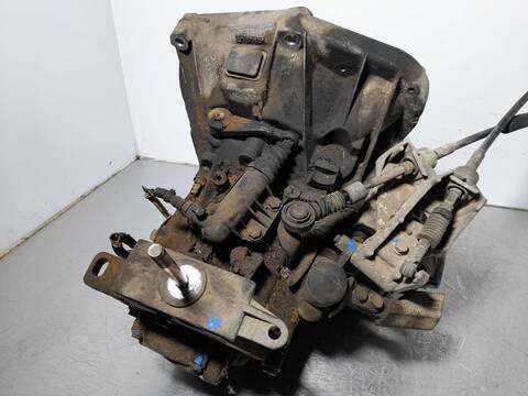 Foto 3ª: Caja Cambios Fiat Punto 1.9 JTD CAT BERLINA 86CV 63KW [188A7000] (2002)
