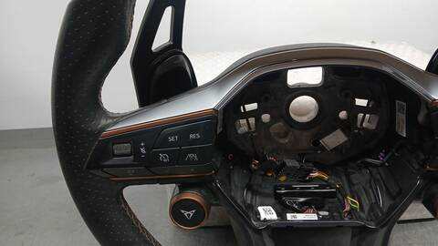 Foto 3ª: Volante Cupra Formentor 2.0 TSI 4DRIVE 310CV 228KW [DNFB] (2021)