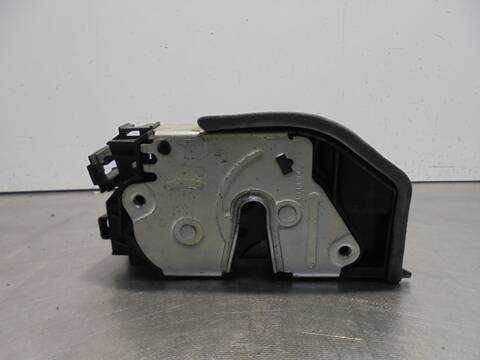 Foto 3ª: Cerradura Puerta Delantera Izquierda Bmw Serie 5 518 530D BERLINA 231CV 170KW [306D3 D] (2006)