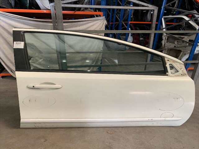 Puerta Delantera Derecha Nissan Note 1.6 16V 110CV