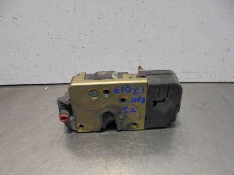 Foto 3ª: Cerradura Puerta Trasera Izquierda Peugeot 206 X-LINE BERLINA 75CV 55KW [KFW] (2004)