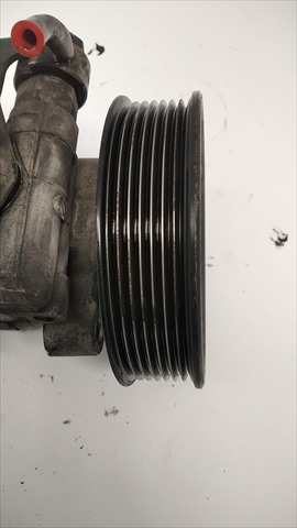 Bomba de Direccion Kia Sorento 2.5 D