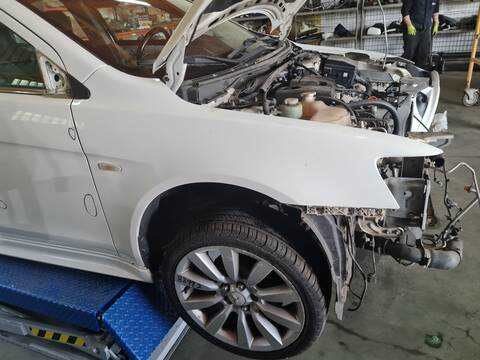 Aleta Delantera Derecha Mitsubishi Lancer INVITE 140CV 103KW