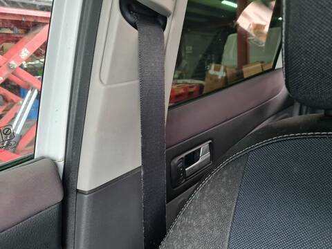 Foto 1ª: Cinturón Delantero Derecho Ford Kuga TITANIUM S 4X2 140CV 103KW [UFDA] (2010)