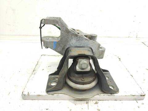Soporte Motor Nissan Primera ACENTA BERLINA 120CV 88KW
