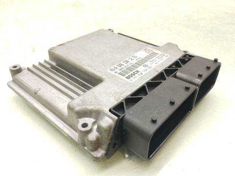 Foto 2ª: Centralita Motor ECU Mercedes Vito 109 CDI 639.601 639.603 639.605) 88CV 65KW FURGONETA [646983] (2006)