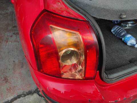 Foto 1ª: Piloto Trasero Izquierdo Toyota Corolla 1CDFTV (2005)