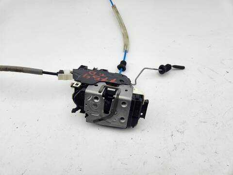 Foto 2ª: Cerradura Puerta Trasera Derecha Mercedes Clase B 150 B 200 CDI 246.208) 136CV 100KW [651930] (2017)