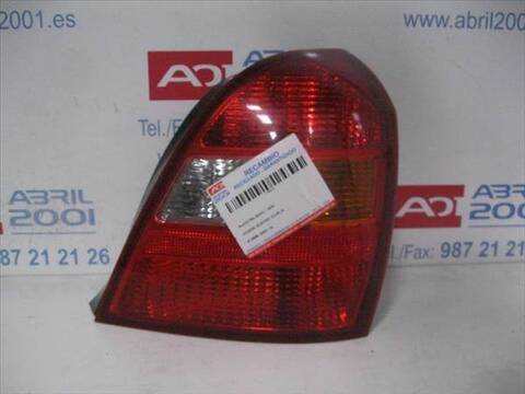 Piloto Trasero Derecho Hyundai Elantra 2.0 141CV 104KW