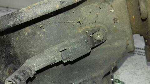 Foto 3ª: Mangueta Delantera Izquierda Ford C Max 2.0 TDCI CAT 136CV 100KW FOCUS CAP) [G6DA] (2005)