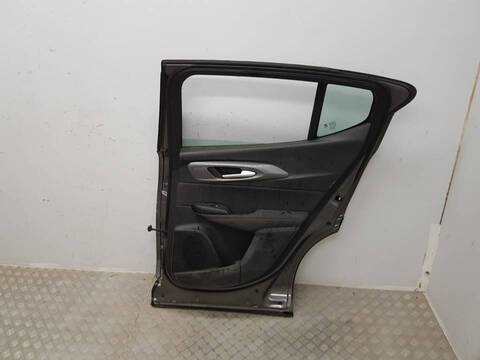 Foto 2ª: Puerta Trasera Derecha Alfa Romeo Tonale SPRINT