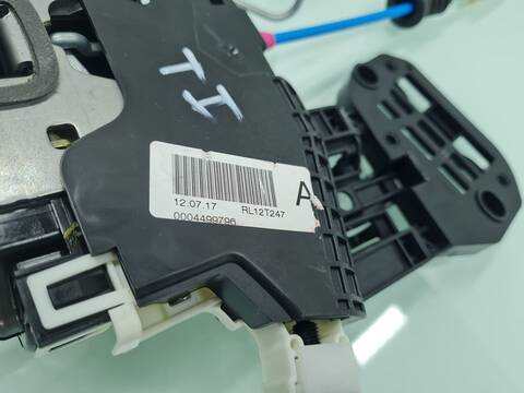 Foto 4ª: Cerradura Puerta Trasera Izquierda Mercedes Clase A 140 A 45 AMG 4-MATIC 176.052) 381CV 280KW [133980] (2017)
