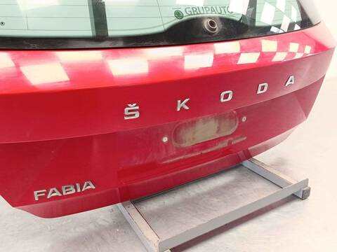 Foto 3ª: Portón Skoda Fabia 1.0 TSI 95CV 70KW [DKLD] (2020)