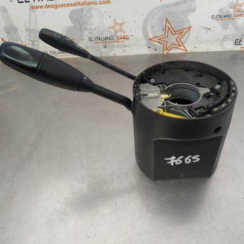 Foto 1ª: Mando Luces Mercedes Clase E 180 E 270 CDI 211.016) BERLINA 177CV 130KW [647961] (2002)