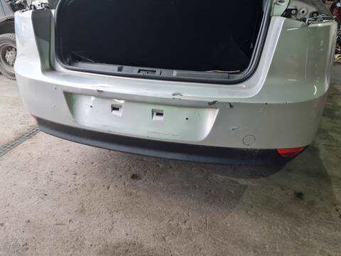 Paragolpes Trasero Renault Laguna EXPRESSION III 140CV 103KW