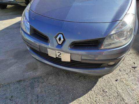 Foto 1ª: Paragolpes Delantero Renault Clio K9K766 (2005)