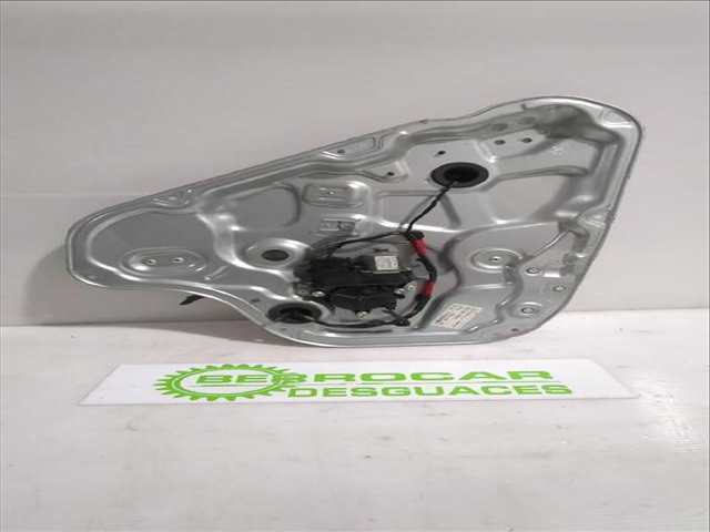 Elevalunas Manual Trasero Izquierdo Hyundai i30 1.6 CRDI 90CV