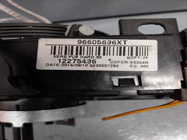 Foto 2ª: Mando Multifuncion Peugeot 206 1.6 G [G-NFU] (2002)