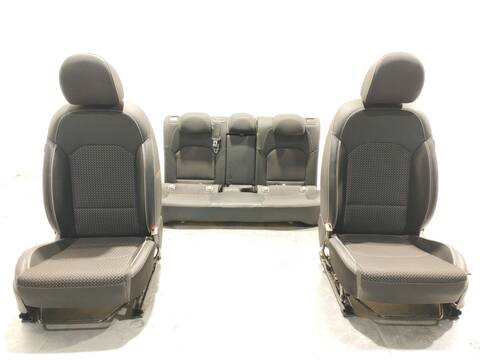 Asientos Traseros Kia Xceed 1.4 T-GDI 140CV 103KW