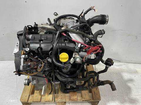 Foto 1ª: Motor Completo Renault Scenic GRAND CONFORT DYNAMIQUE 131CV [F9Q818] (2003)