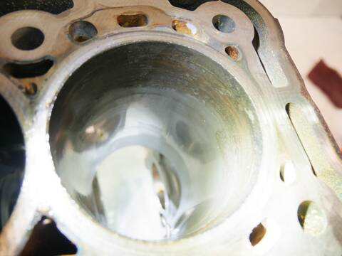 Foto 2ª: Bloque Motor Ford Transit 2.0 ECOBLUE 105 CV 77KW [YLF6] (2021)